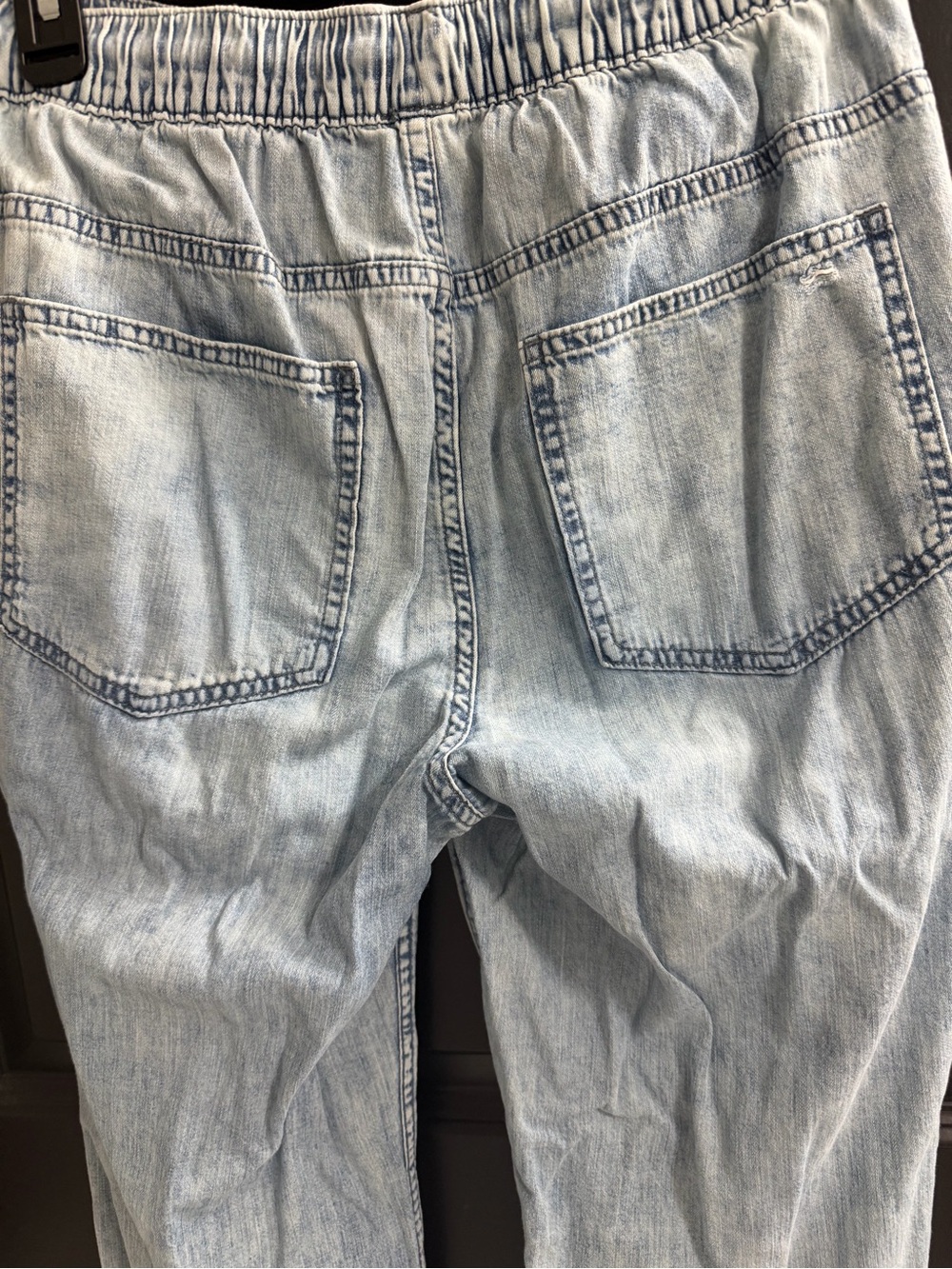 Aerie Lightweight Chambray Jogger Pants Distressed Drawstring Denim Blue Size S - Picture 6 of 7